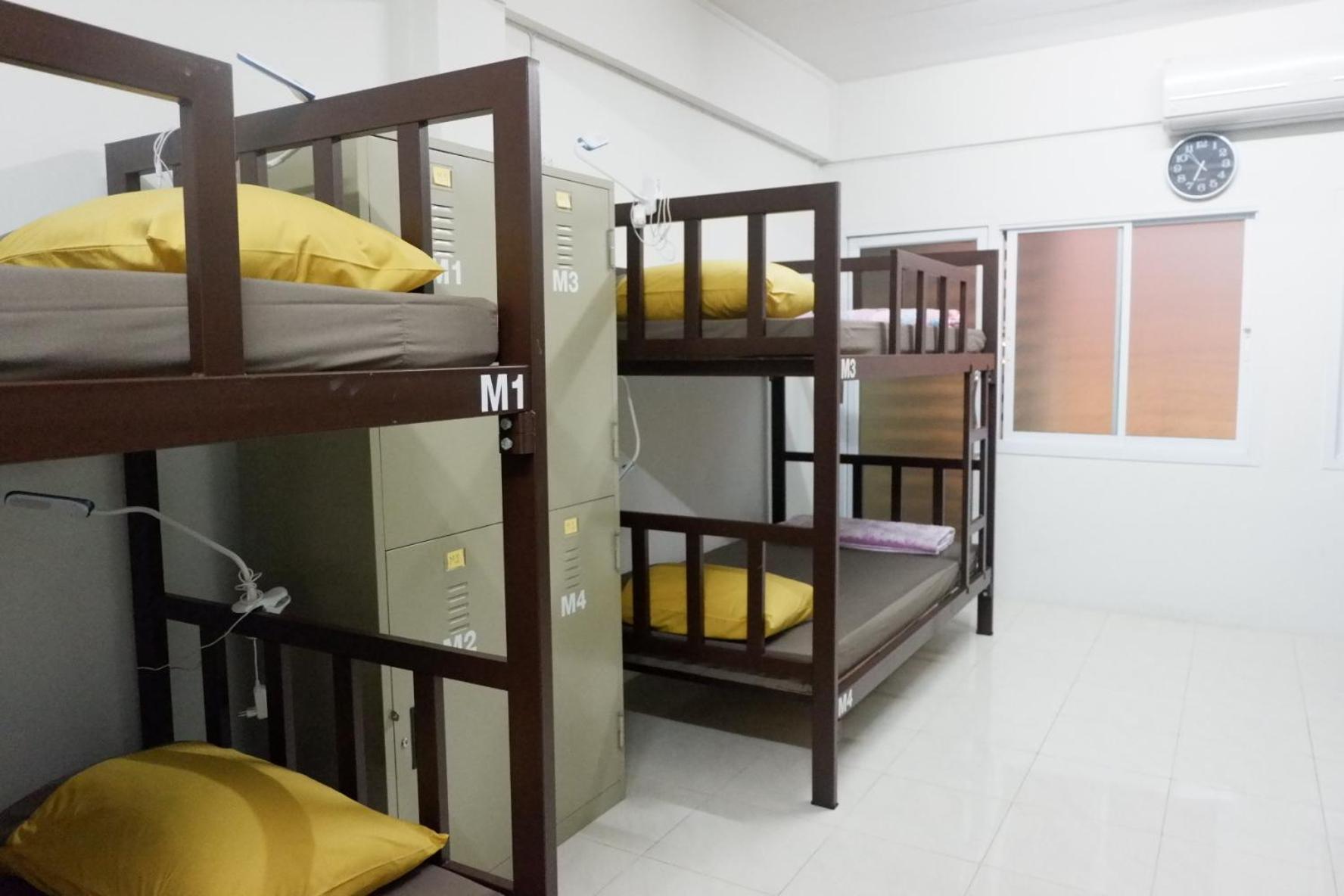 Ranong Backpacker'S Hostel (Adults Only) Extérieur photo