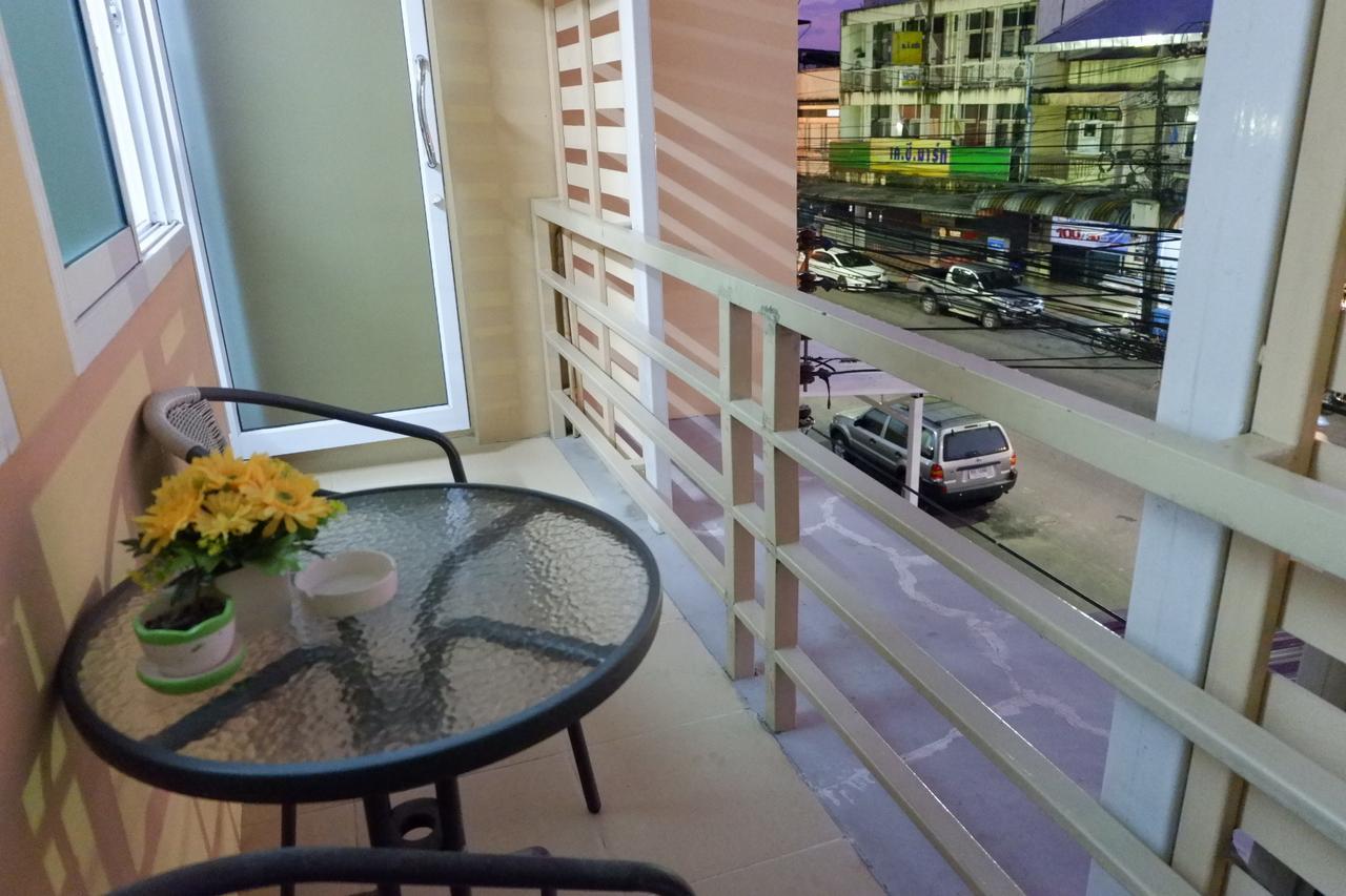 Ranong Backpacker'S Hostel (Adults Only) Extérieur photo