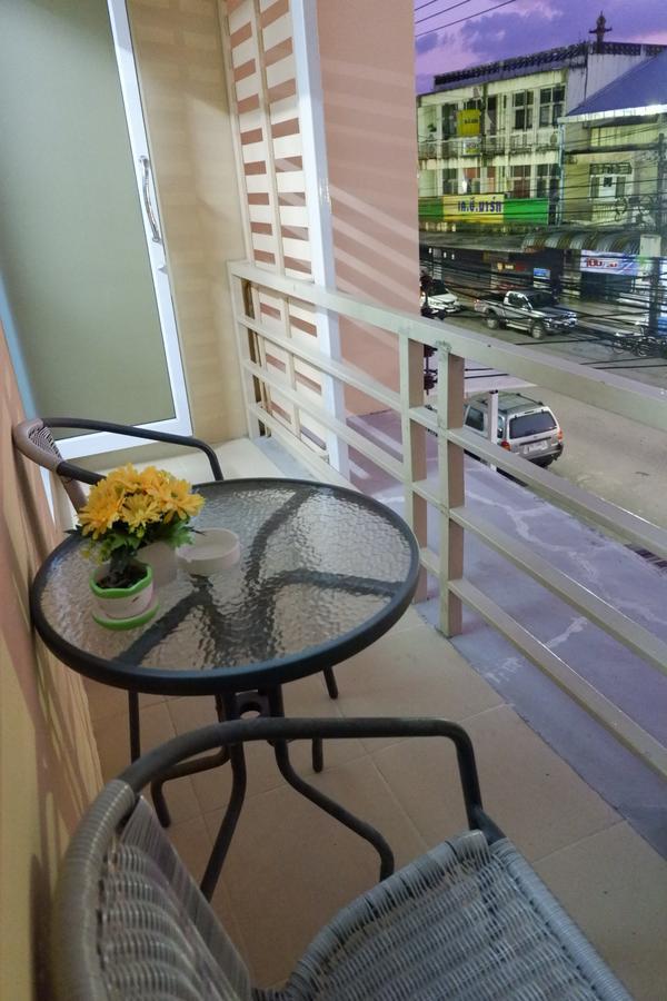 Ranong Backpacker'S Hostel (Adults Only) Extérieur photo